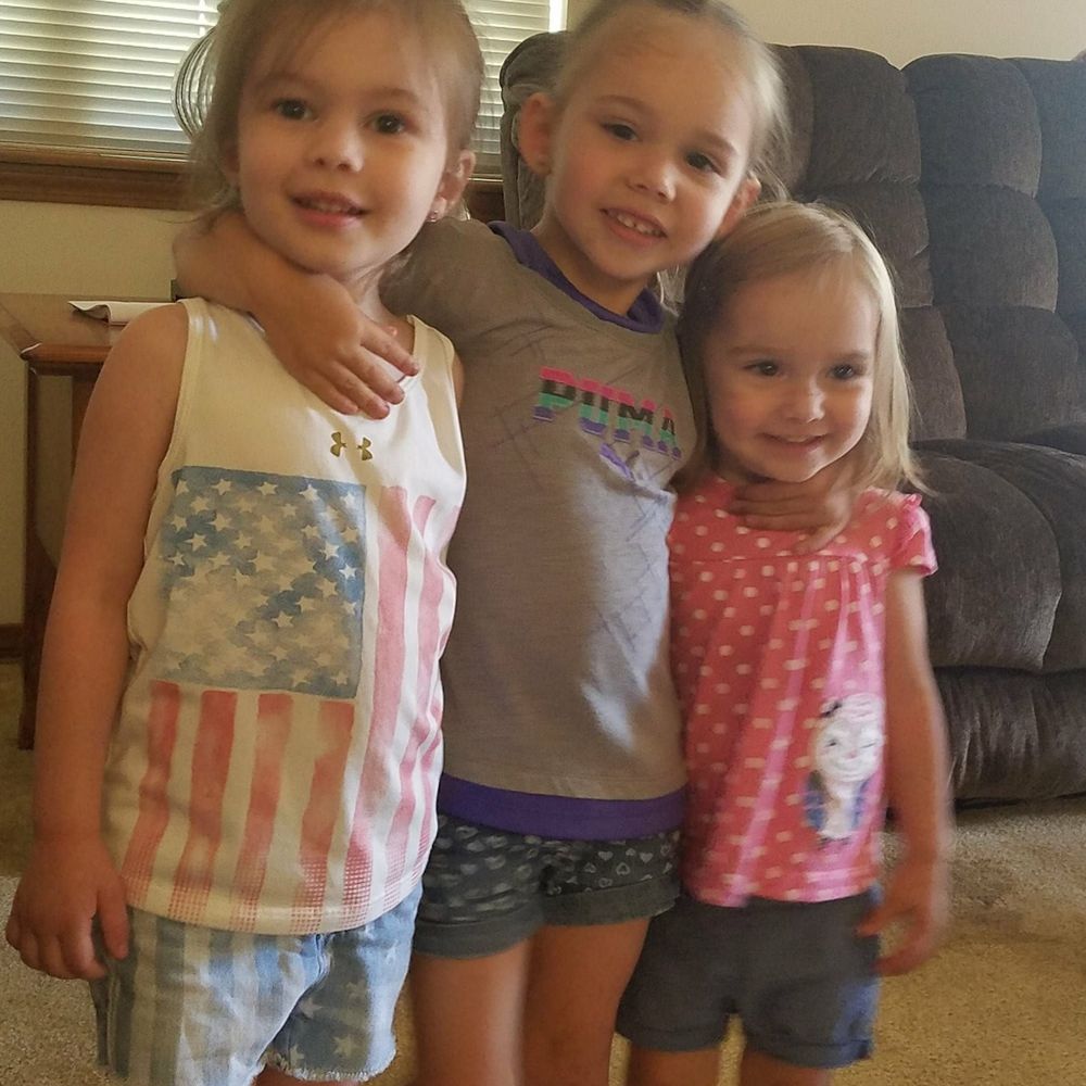 Meet your Posher, Pam